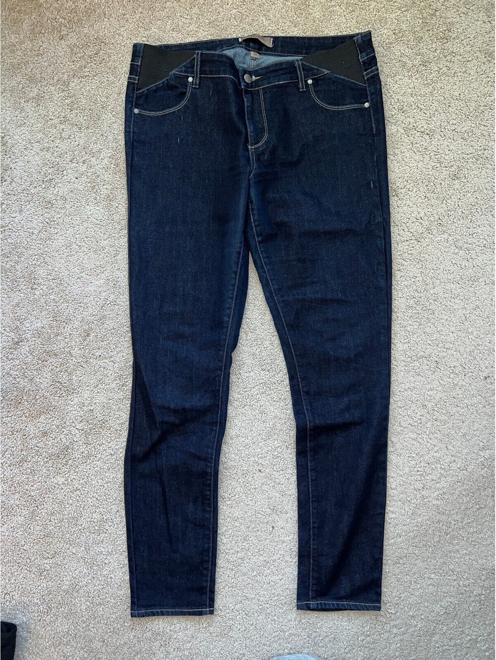 Paige maternity jeans 32 under the belly
